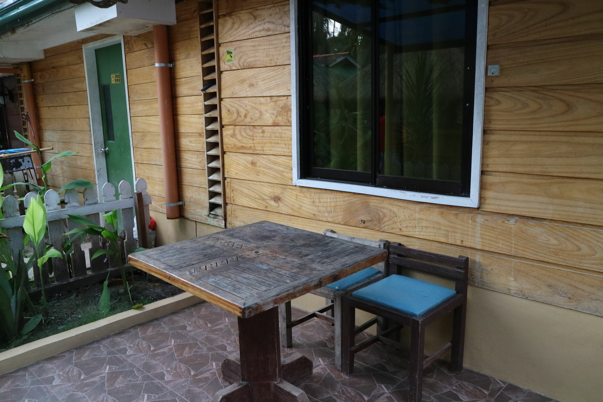 Dubay Panglao Beachfront Resort Libaong Екстериор снимка
